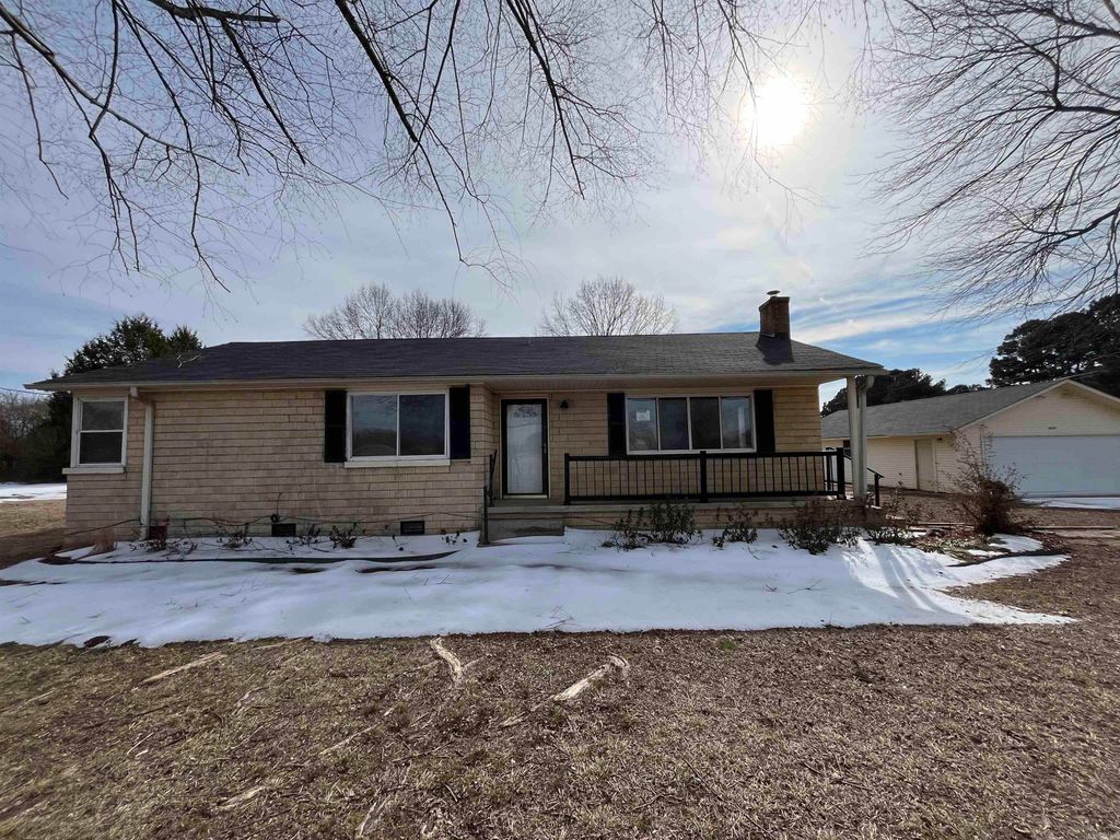 1957 Hwy 236 E, Lonoke, AR 72086