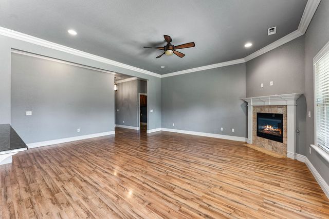 3700 NE Oaktrace Avenue, Bentonville, AR 72712