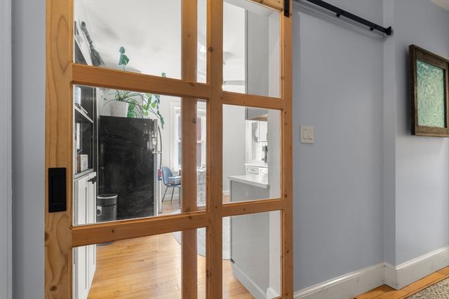 15 Lynde St 1, Salem, MA 01970