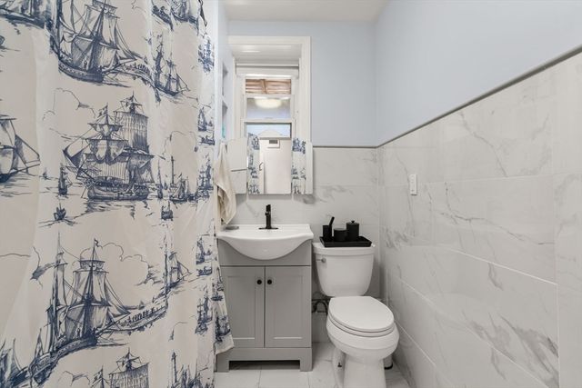 15 Lynde St 1, Salem, MA 01970