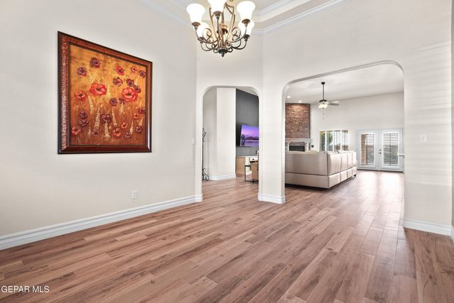 6054 VIA DE LOS ARBOLES, El Paso, TX 79932