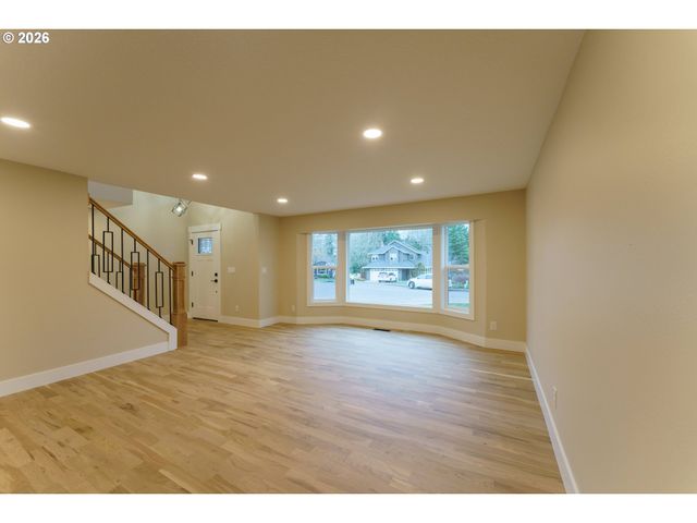 3670 Nw 163RD Ter, Beaverton, OR 97006