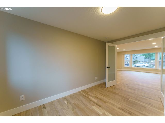 3670 Nw 163RD Ter, Beaverton, OR 97006