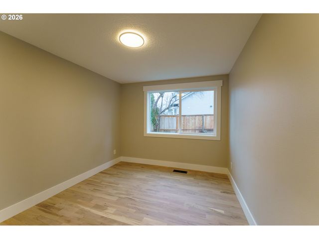 3670 Nw 163RD Ter, Beaverton, OR 97006