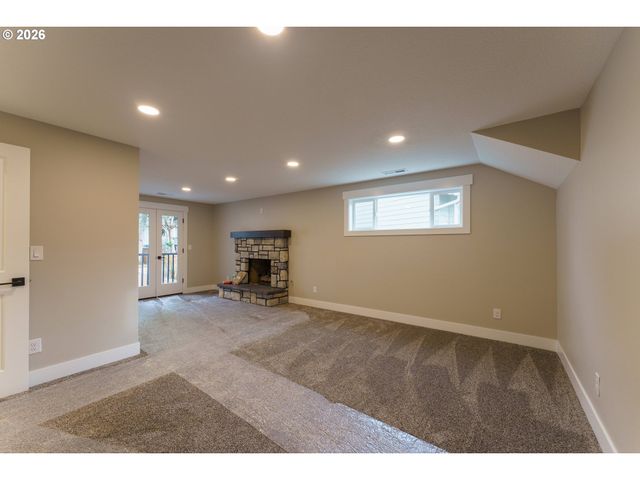 3670 Nw 163RD Ter, Beaverton, OR 97006