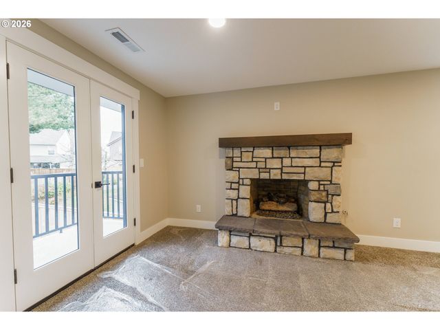 3670 Nw 163RD Ter, Beaverton, OR 97006