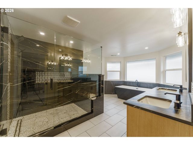 3670 Nw 163RD Ter, Beaverton, OR 97006