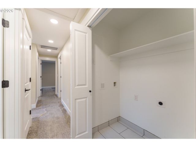 3670 Nw 163RD Ter, Beaverton, OR 97006