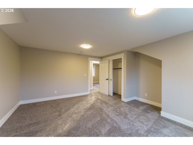 3670 Nw 163RD Ter, Beaverton, OR 97006