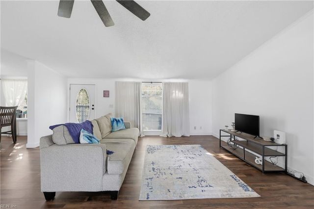 204 Katies TRL, Elizabeth City, NC 27909