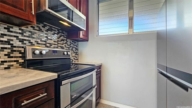 1676 Ala Moana Boulevard 103, Honolulu, HI 96815