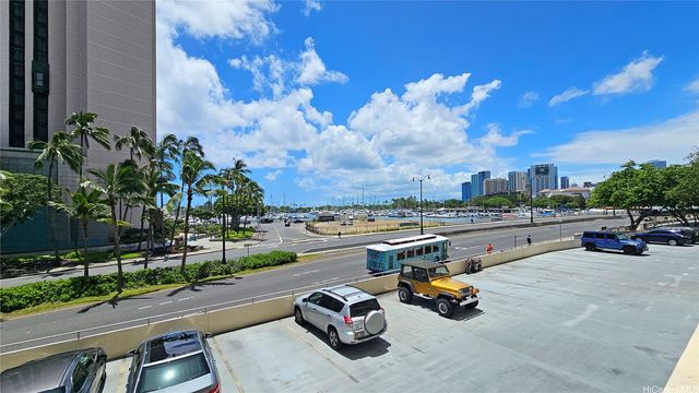 1676 Ala Moana Boulevard 103, Honolulu, HI 96815