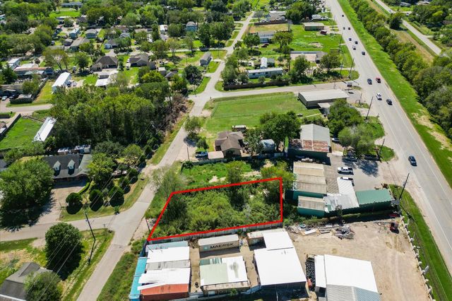 4630 Fair Hill Avenue, Fresno, TX 77545