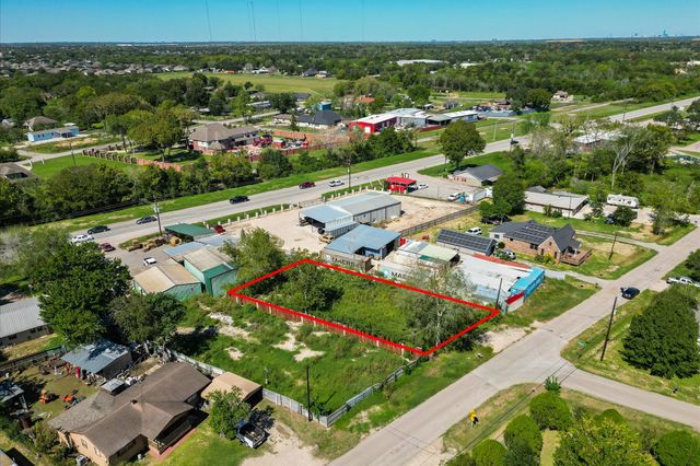 4630 Fair Hill Avenue, Fresno, TX 77545