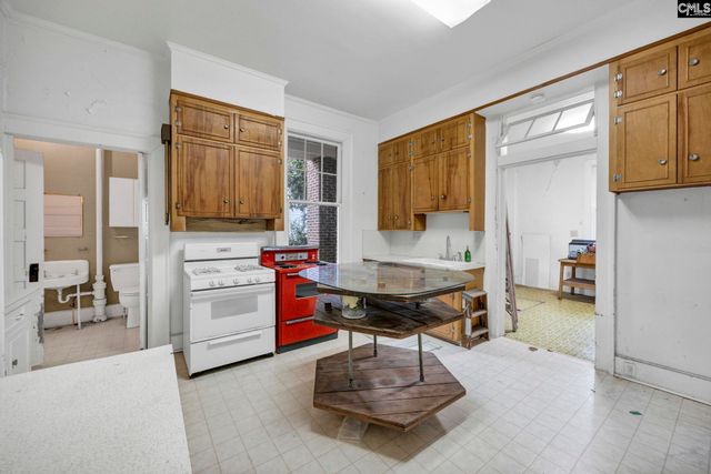 902 Maple Street, Columbia, SC 29205