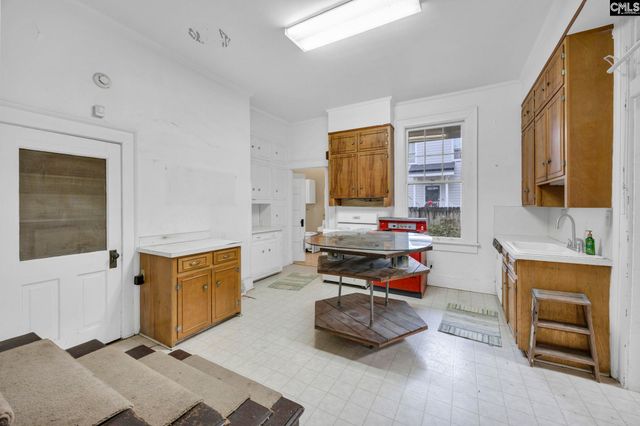 902 Maple Street, Columbia, SC 29205