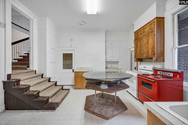 902 Maple Street, Columbia, SC 29205