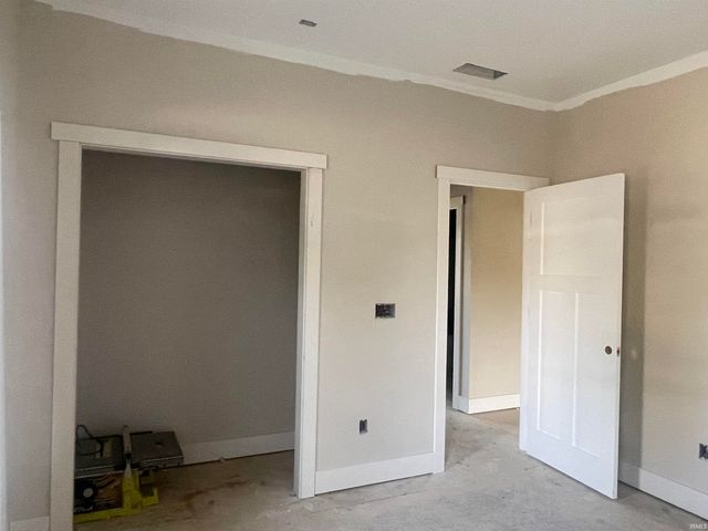 2540 Chrystal Woods Drive, Kokomo, IN 46901