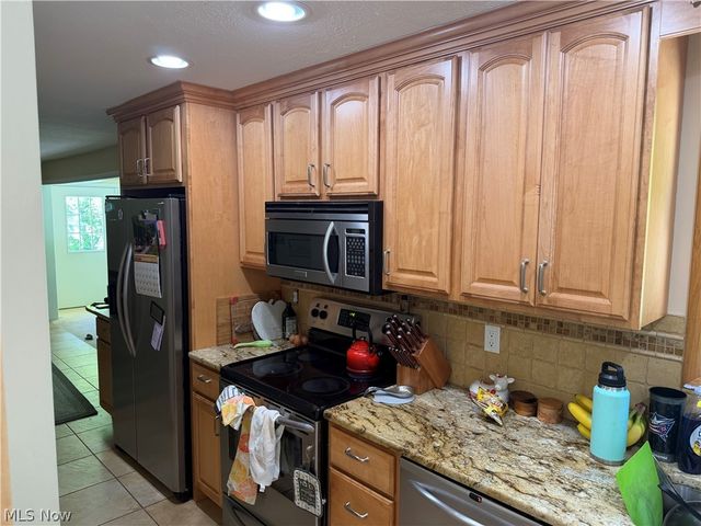 8094 Rolling Brook Road, Northfield, OH 44067