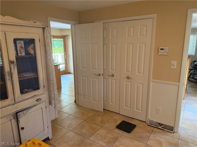 8094 Rolling Brook Road, Northfield, OH 44067