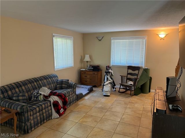 8094 Rolling Brook Road, Northfield, OH 44067