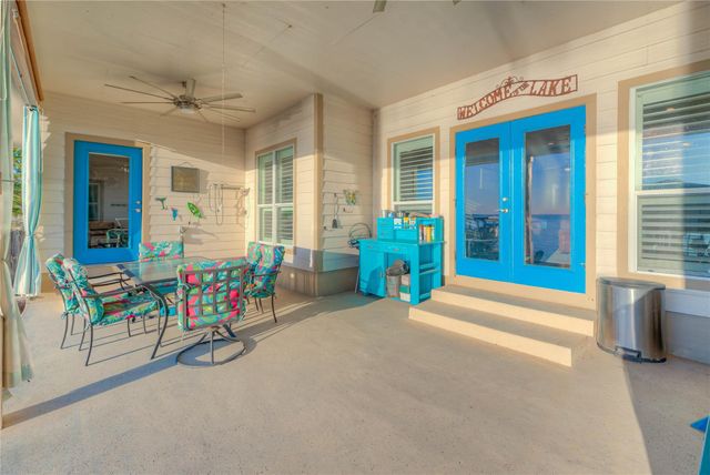 200 Little Dove, Livingston, TX 77351