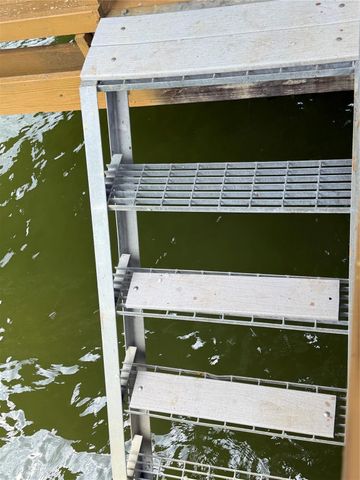 200 Little Dove, Livingston, TX 77351