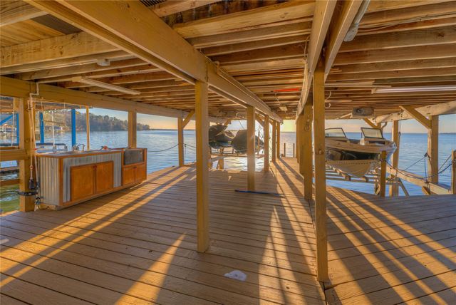 200 Little Dove, Livingston, TX 77351