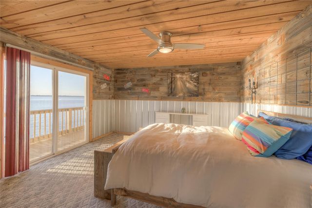 200 Little Dove, Livingston, TX 77351