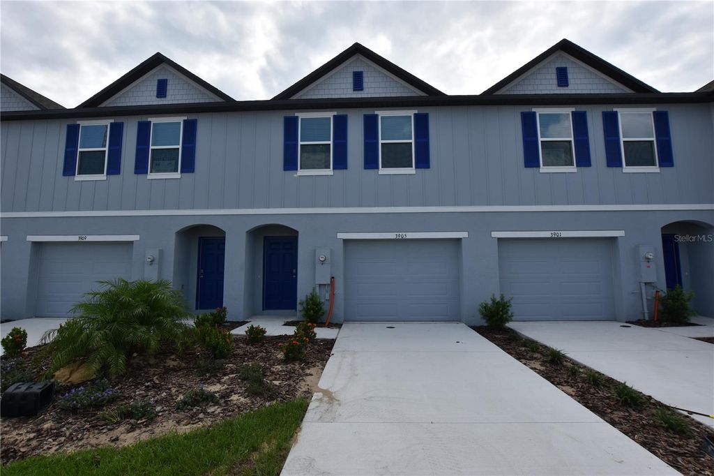 3905 ACADEMIA AVENUE, Lakeland, FL 33803