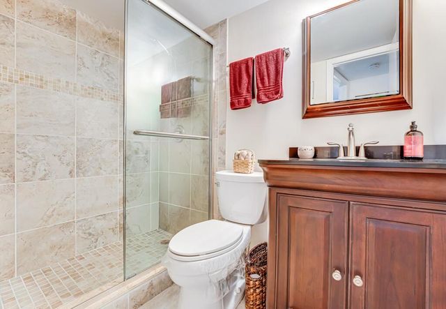 646 Snug Harbor Drive H301, Boynton Beach, FL 33435