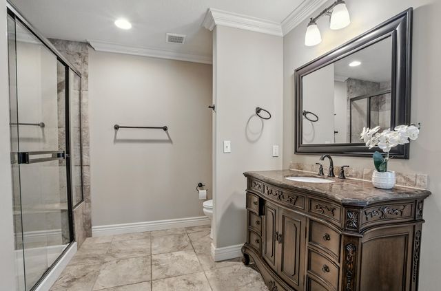 5406 STEEPLECHASE DR, Columbia, MO 65203