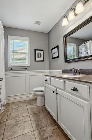 5406 STEEPLECHASE DR, Columbia, MO 65203