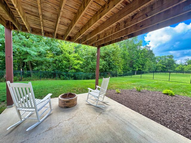 5406 STEEPLECHASE DR, Columbia, MO 65203