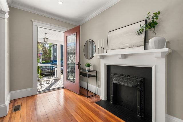 73 Bradfield Ave 1, Boston, MA 02131