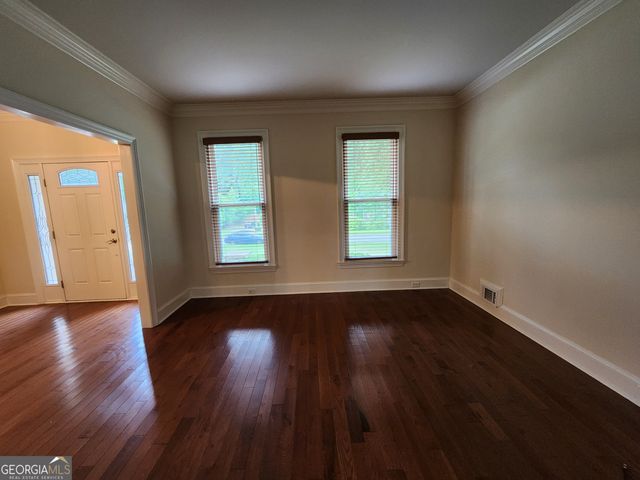 270 South Shore Drive, Newnan, GA 30263