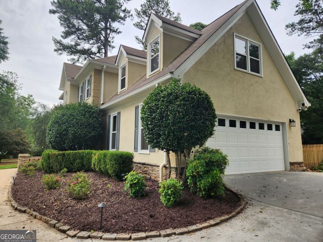 270 South Shore Drive, Newnan, GA 30263