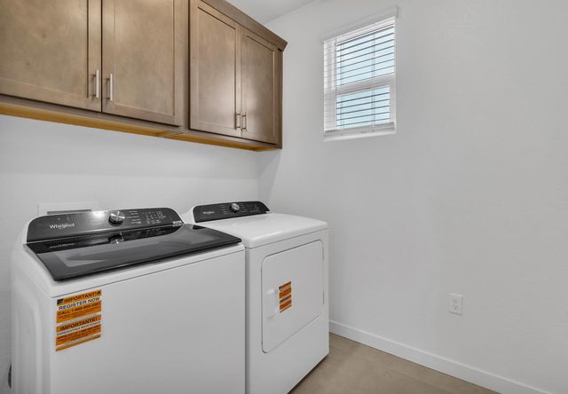 5221 Mount Airy St, Sacramento, CA 95835