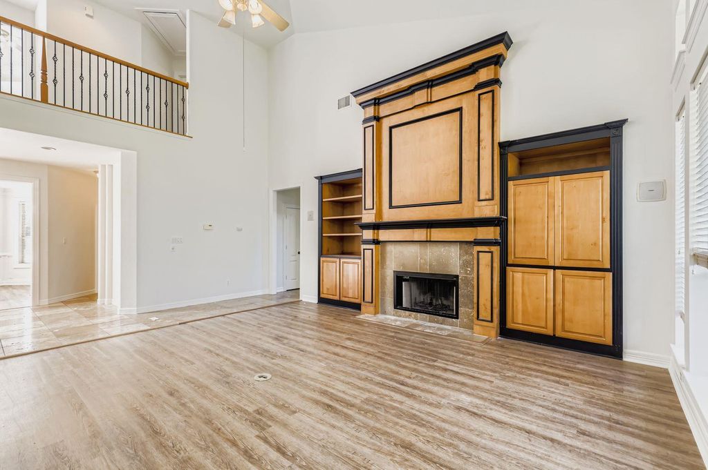 1404 Hidden Glen DR, Round Rock, TX 78681