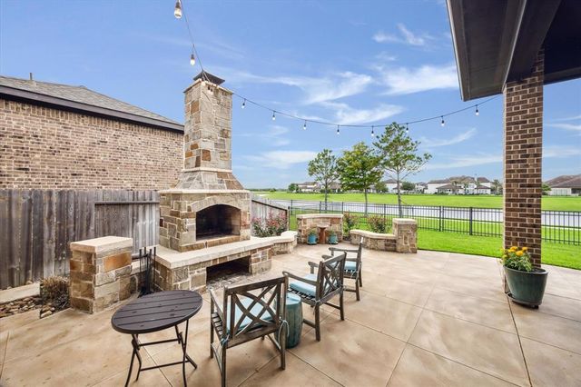 837 Galloway Mist Lane, Friendswood, TX 77546