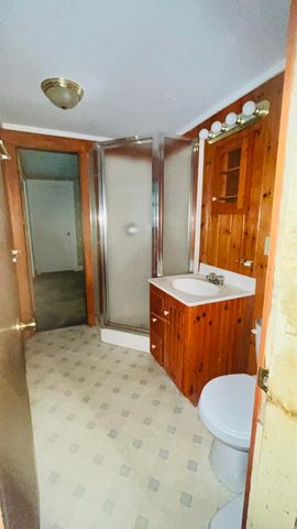 31 Greenleaf Road, Swanzey, NH 03446