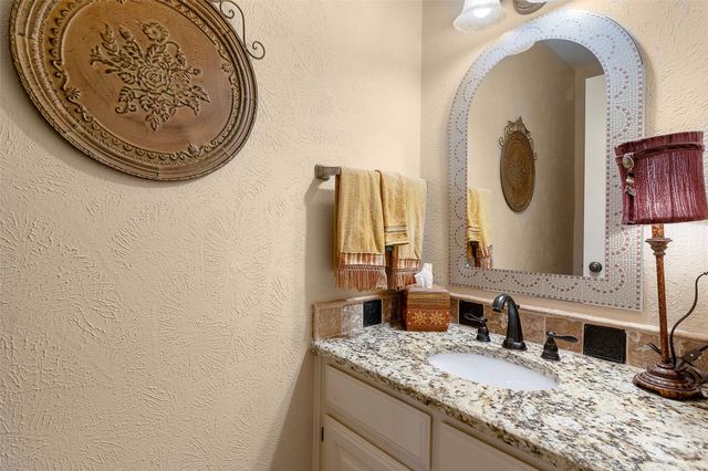 14683 Plage Lane, Addison, TX 75001