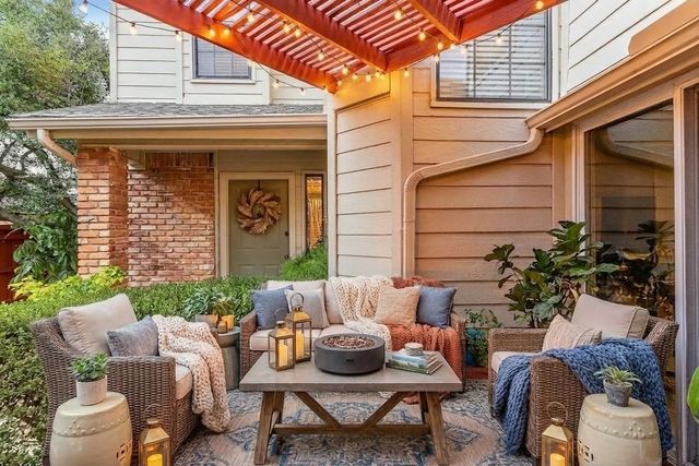 14683 Plage Lane, Addison, TX 75001