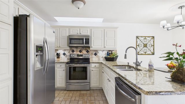 14683 Plage Lane, Addison, TX 75001