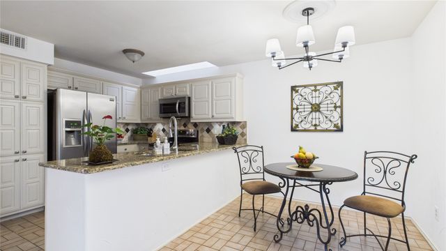 14683 Plage Lane, Addison, TX 75001