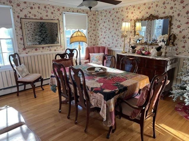 30 Katherine Lee Bates Rd, Falmouth, MA 02540