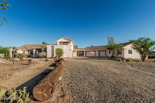 15639 W Peakview Drive, Surprise, AZ 85387