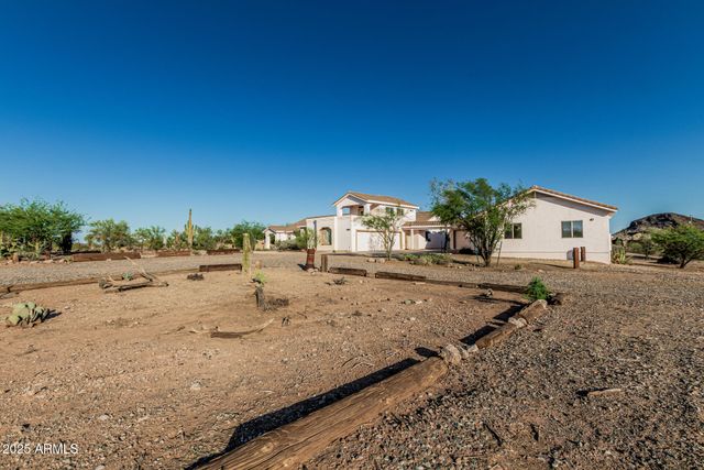 15639 W Peakview Drive, Surprise, AZ 85387