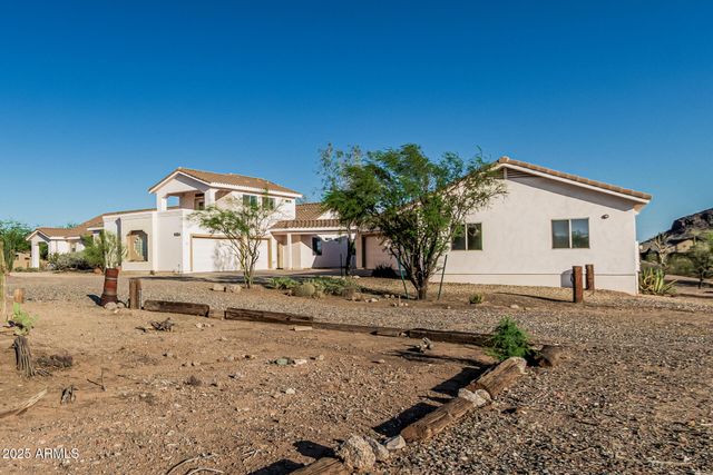 15639 W Peakview Drive, Surprise, AZ 85387