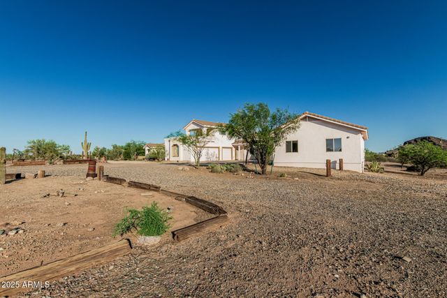 15639 W Peakview Drive, Surprise, AZ 85387